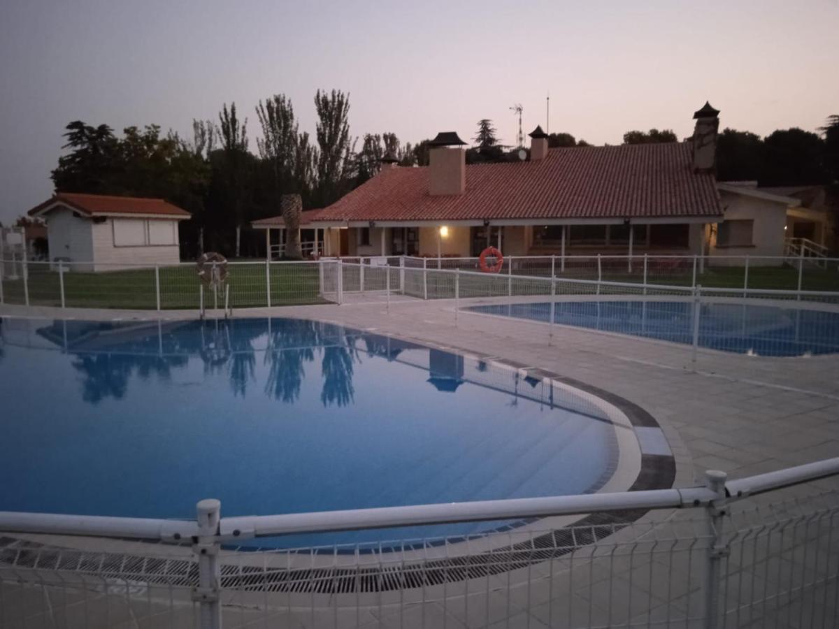 Bungalows Zaragoza Camping Dış mekan fotoğraf